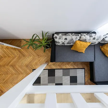 Apartament Cozy With Terrace