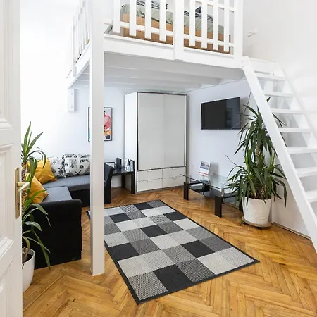 Apartment Cozy With Terrace Budapest