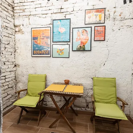 Cozy With Terrace Budapest